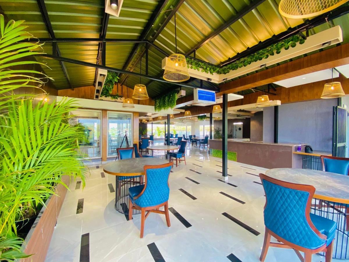 Aura Rooms เดห์ราดุน ภายนอก รูปภาพ