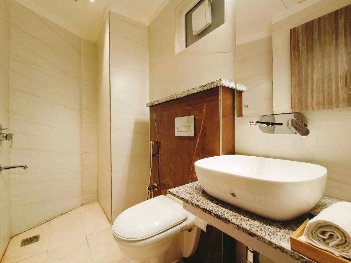 Aura Rooms เดห์ราดุน ภายนอก รูปภาพ
